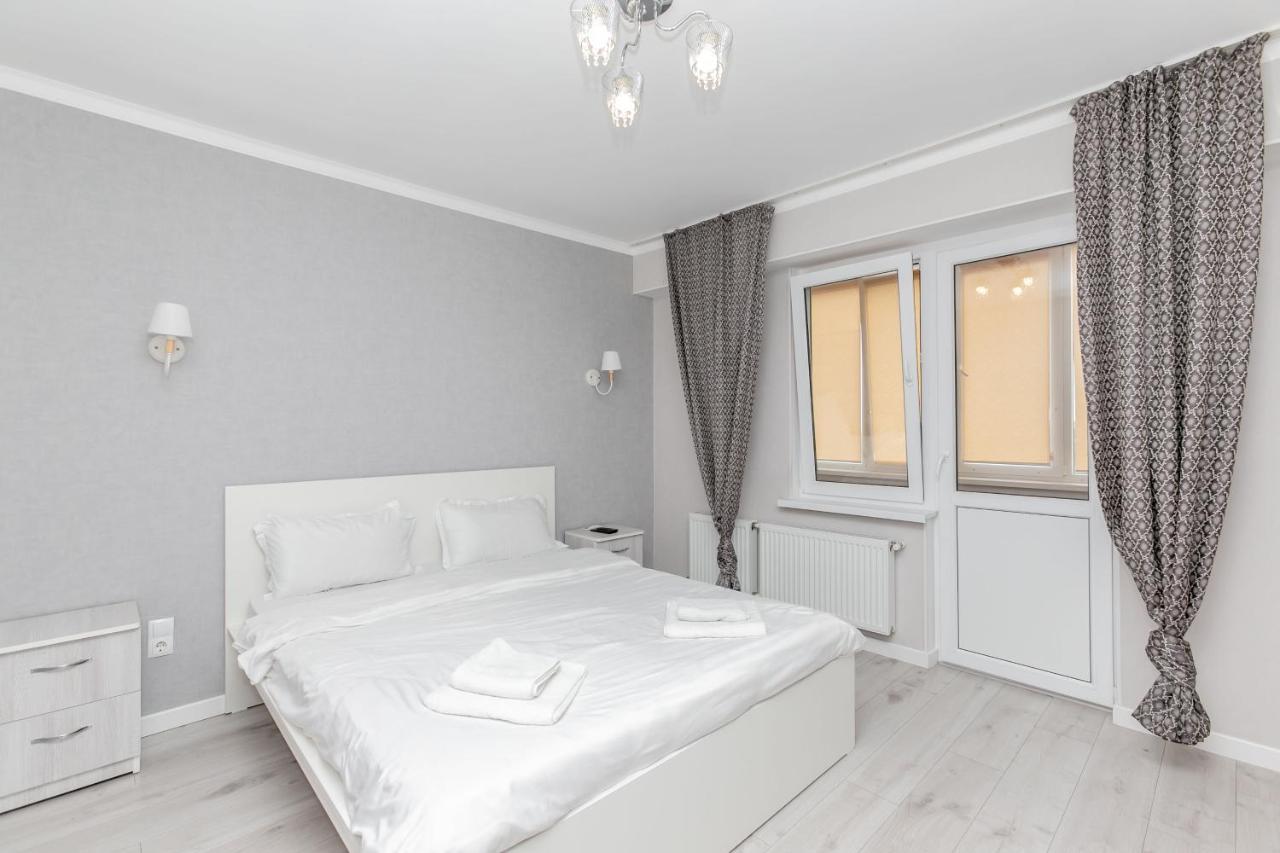 Apartament In Zona Centrala Si Parc Chisinau Luaran gambar